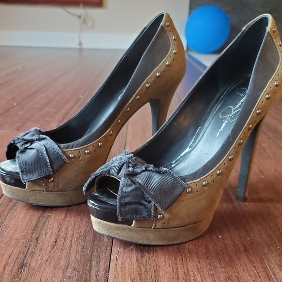 Jessica Simpson western pumps heels studded 7.5 - Picture 10 of 12